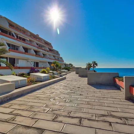 Apto 108 Wonder Located In Front Of The Sea With Swimming Pool Apartment *