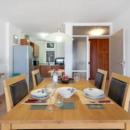 Apto 108 Wonder Located In Front Of The Sea With Swimming Pool Apartment