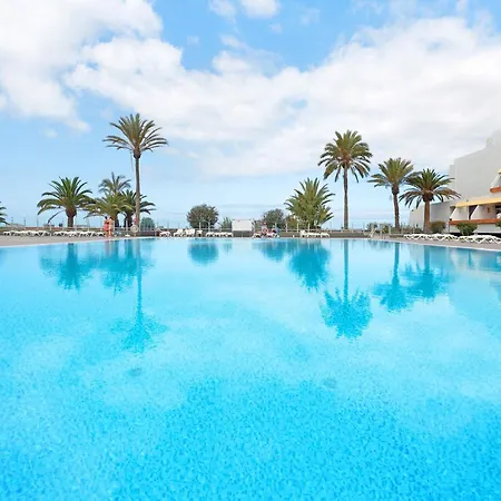 Apto 108 Wonder Located In Front Of The Sea With Swimming Pool